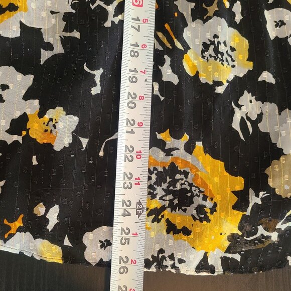 White House Black Market Black Floral High Neck Sleeveless Top Womens 8 NWT - Picture 5 of 8